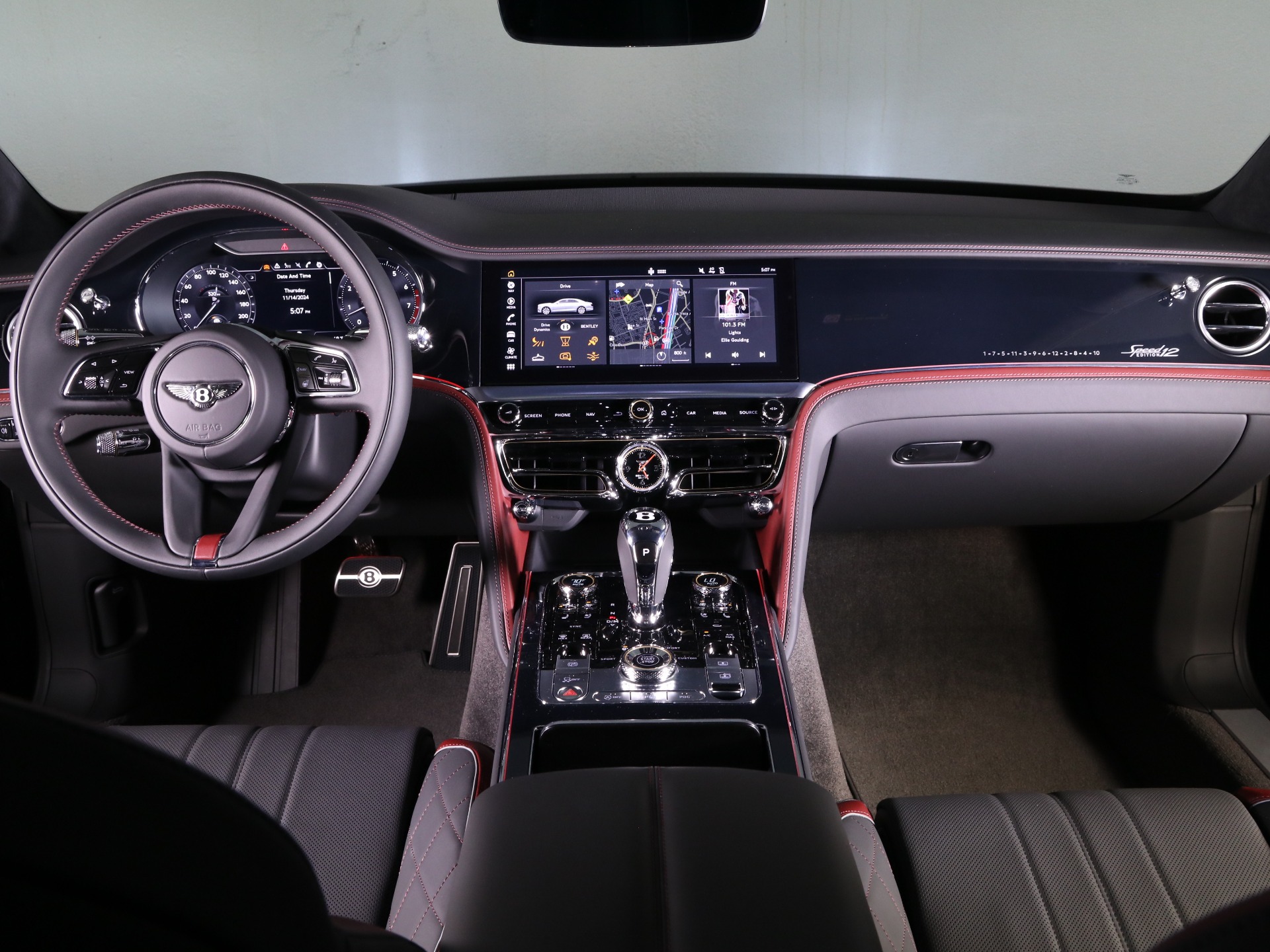 Bentley 2024 Flying Spur Interior