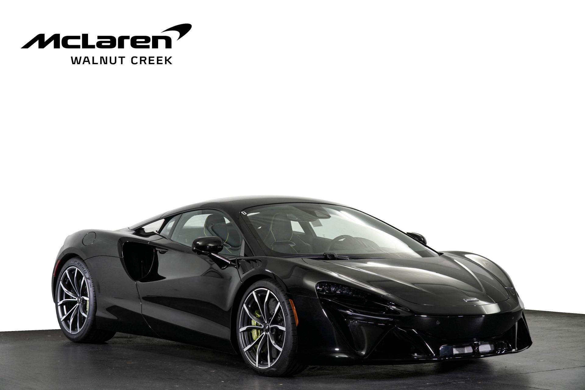 2025 McLaren Artura 3.0 Techlux's photo
