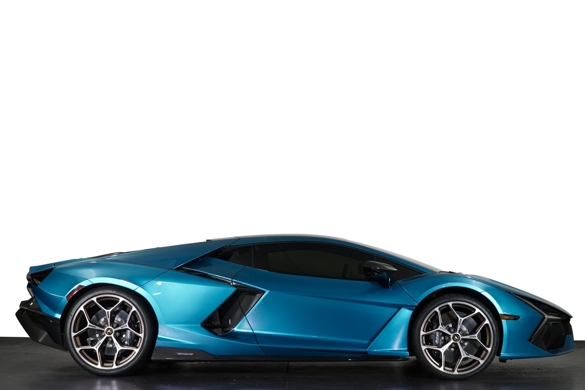 2025 Lamborghini Revuelto photo 16