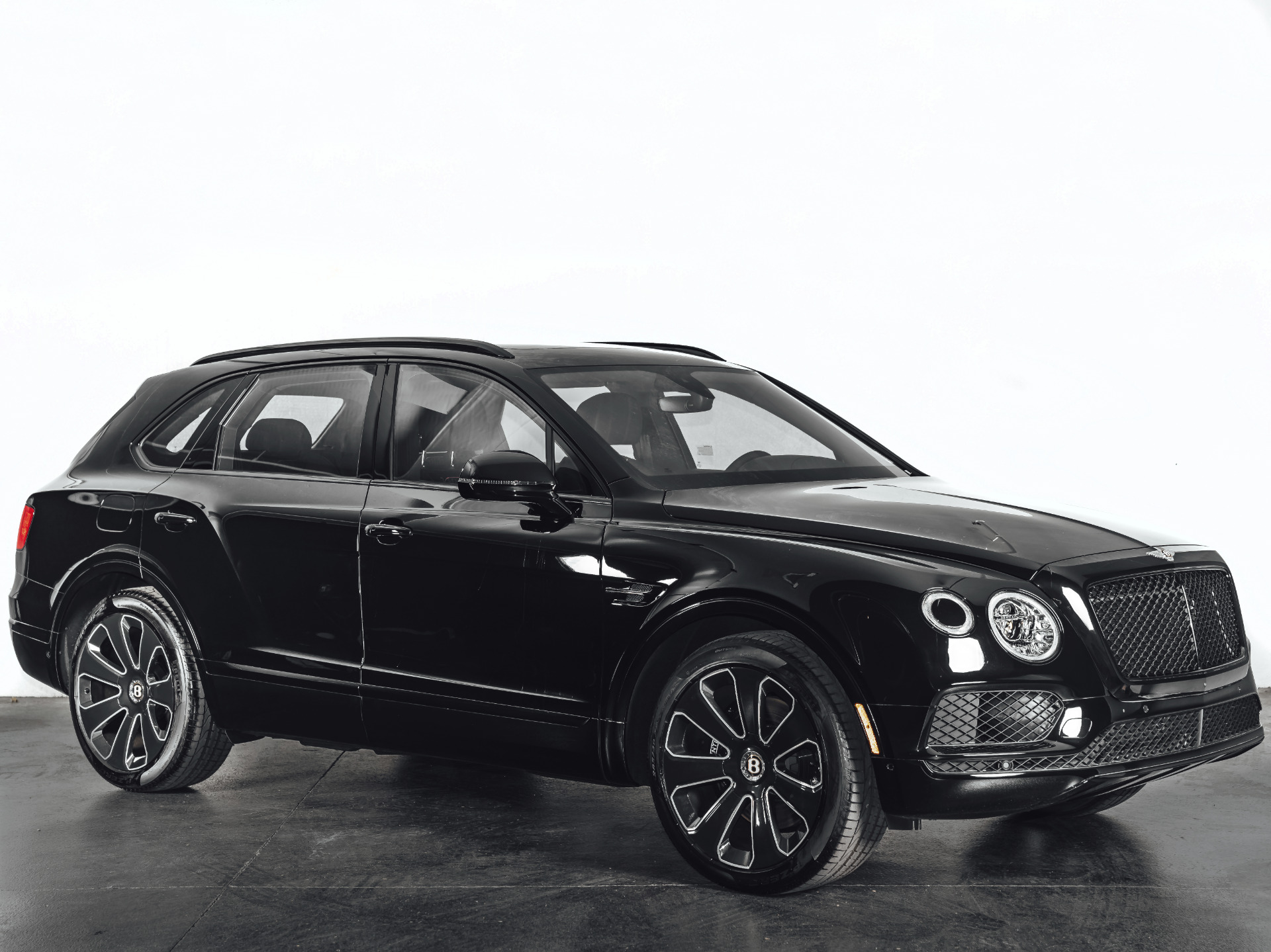 激安ブランド For V8 Bentayga Bentley 2020 New Sale Luxury The | (Sold) 語学・辞書・学習参考書