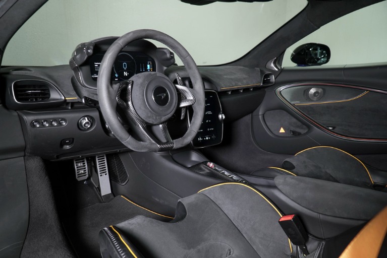 Used 2023 McLaren Artura Performance for sale $174,992 at The Luxury Collection Walnut Creek in Walnut Creek CA 94596 3