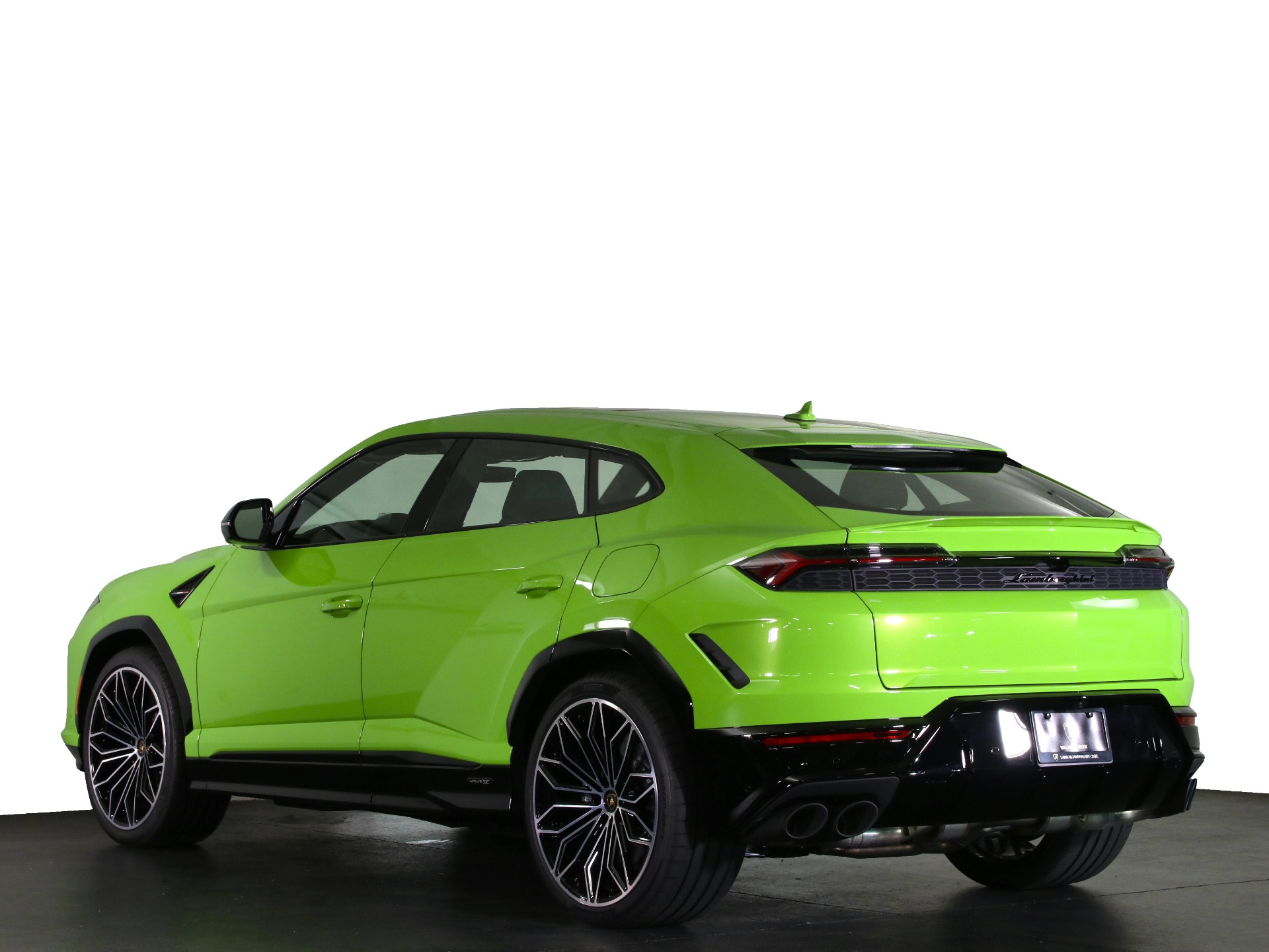 2025 Lamborghini Urus SE photo 5