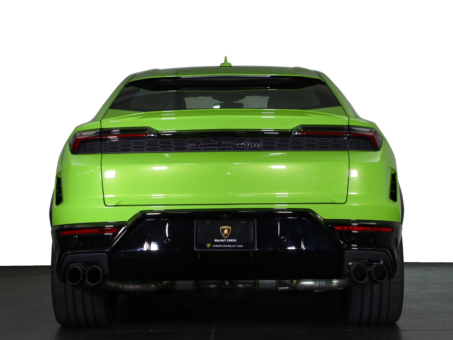 2025 Lamborghini Urus SE photo 6