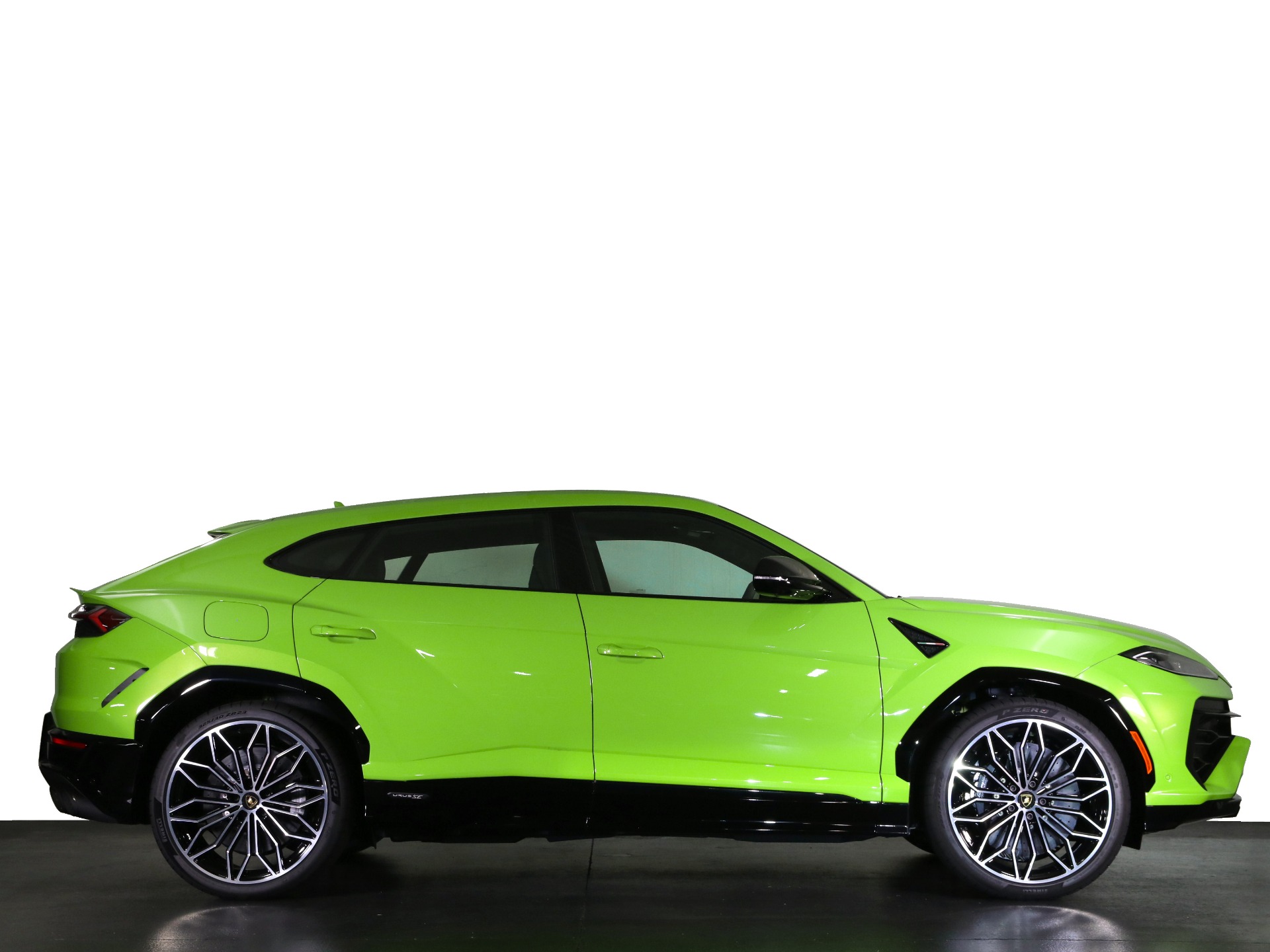 2025 Lamborghini Urus SE photo 8