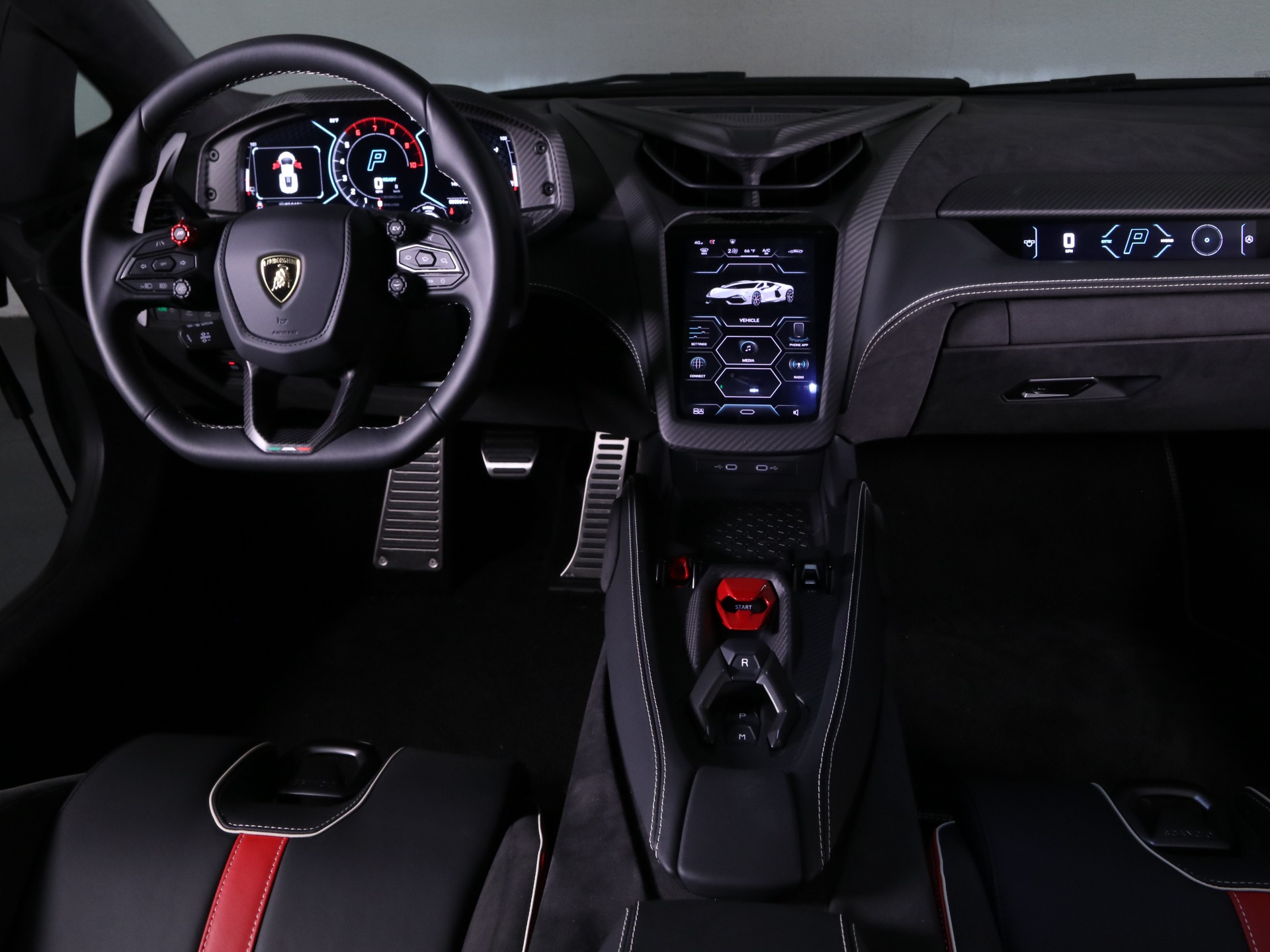 2025 Lamborghini Revuelto photo 14