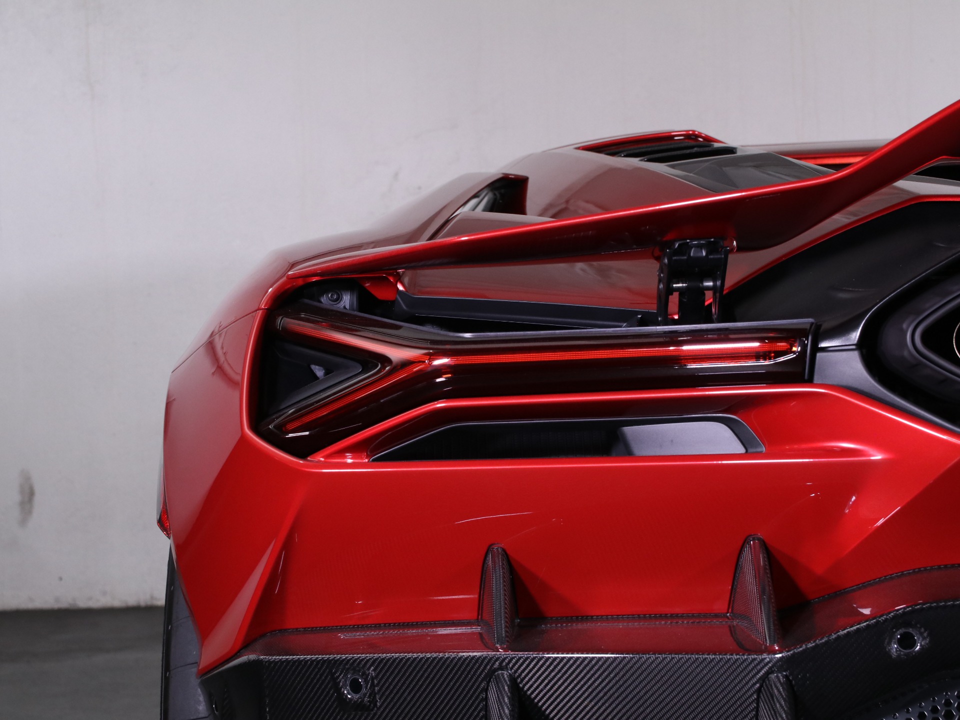 2025 Lamborghini Revuelto photo 20