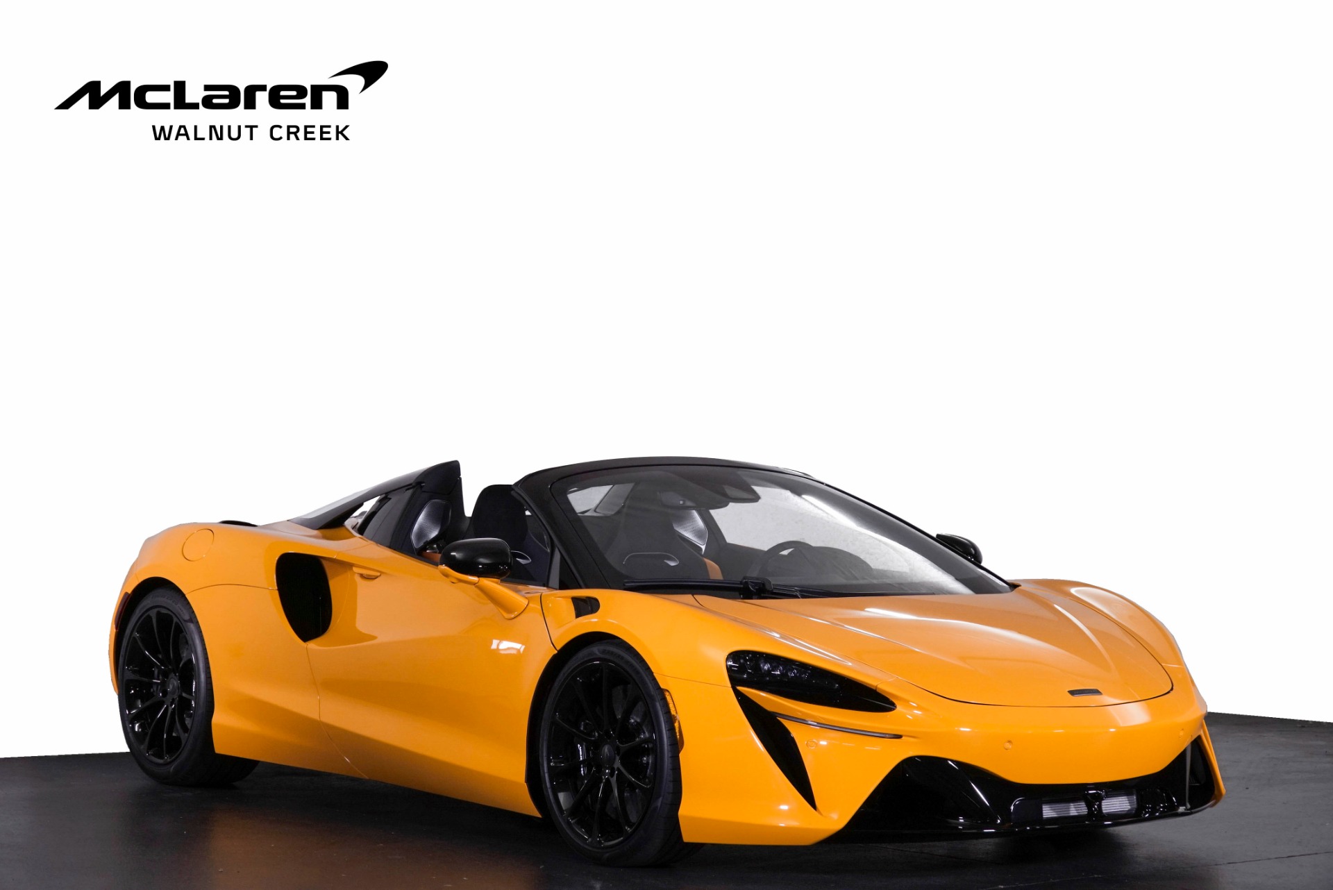 2026 McLaren Artura 3.0 Performance's photo