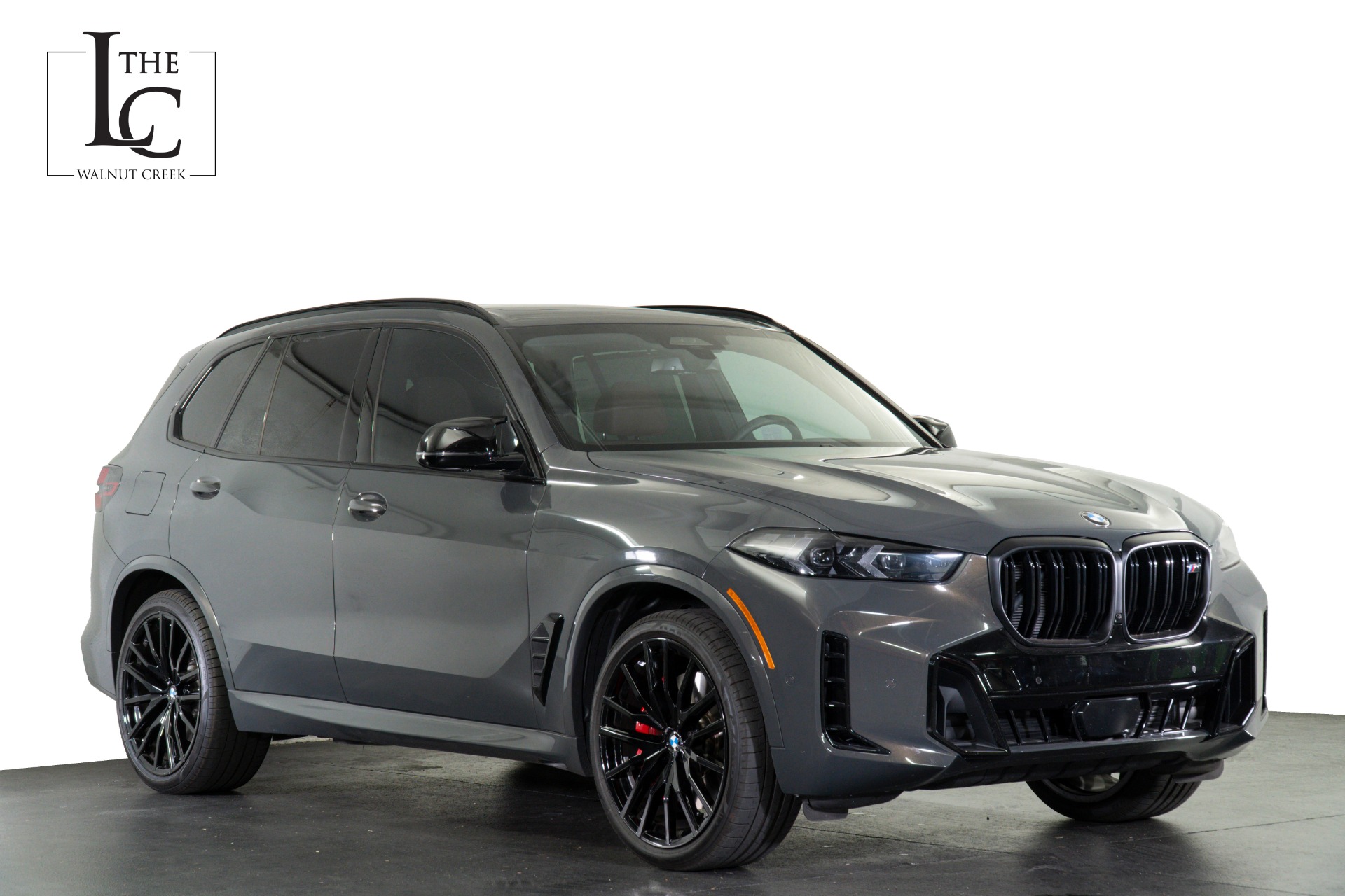 2026 BMW X5 M60i's photo