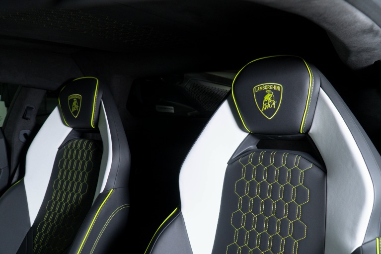 New 2026 Lamborghini Revuelto for sale $729,408 at The Luxury Collection Walnut Creek in Walnut Creek CA 94596 5