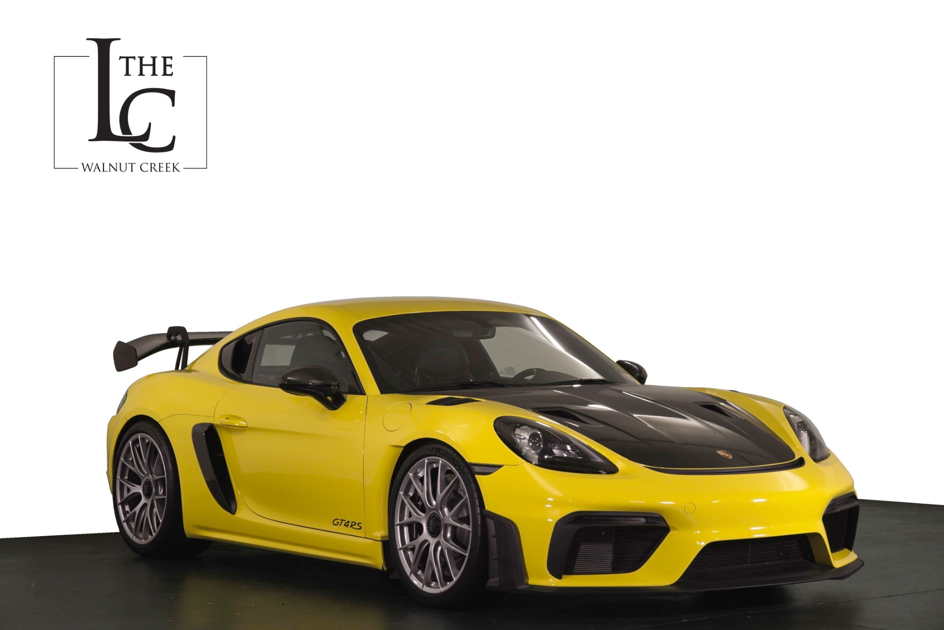 2023 Porsche 718 Cayman GT4 RS's photo