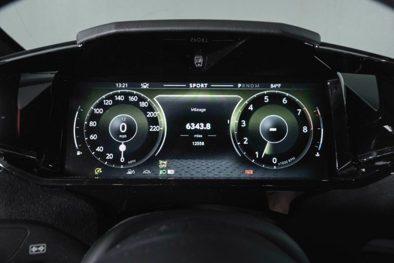 Used 2025 Aston Martin Vantage for sale $183,493 at The Luxury Collection Walnut Creek in Walnut Creek CA 94596 5