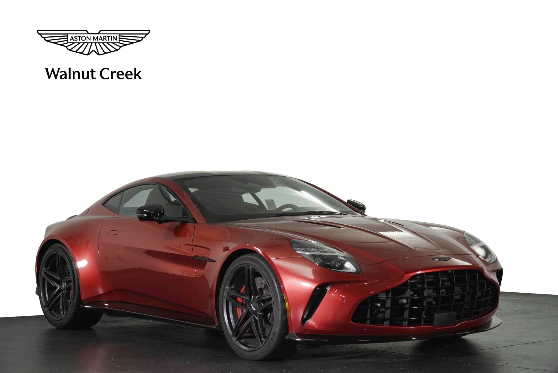 Used 2025 Aston Martin Vantage for sale $183,493 at The Luxury Collection Walnut Creek in Walnut Creek CA 94596 1