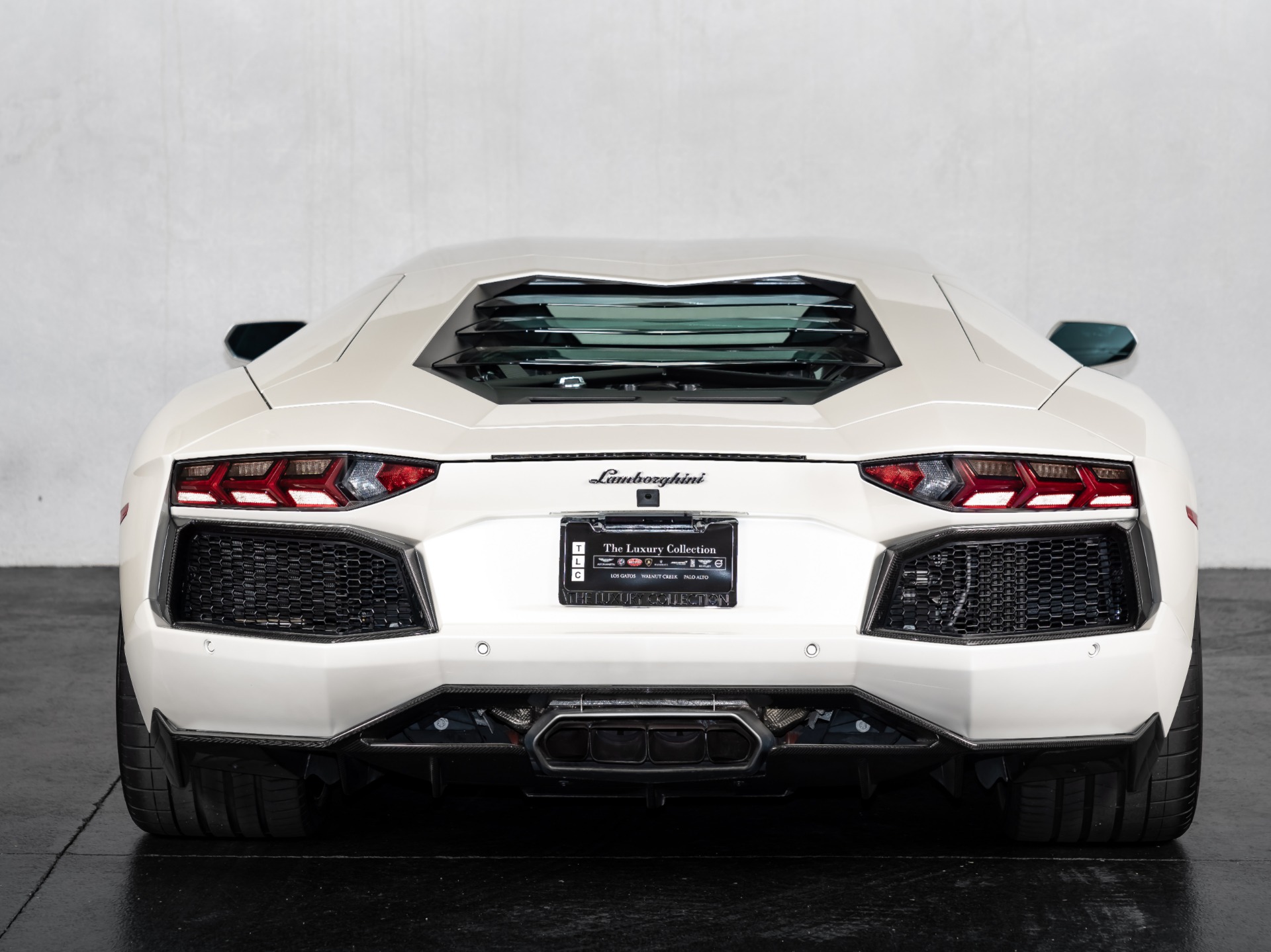 Rear bumper grill surround set for Lamborghini Aventador LP700 Rear bumper grill surround set for Lamborghini Aventador LP700