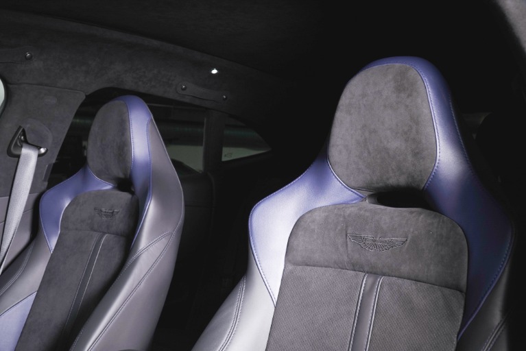 Used 2022 Aston Martin DBX for sale $111,991 at The Luxury Collection Walnut Creek in Walnut Creek CA 94596 5