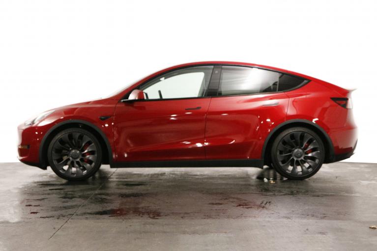 Verkauft Tesla Model Y Performance FDS., gebraucht 2022, 20.752 km in  Bayern - Wemding