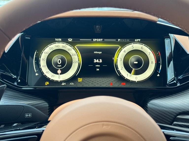 New 2026 Aston Martin Vantage Roadster for sale $265,600 at The Luxury Collection Walnut Creek in Walnut Creek CA 94596 6